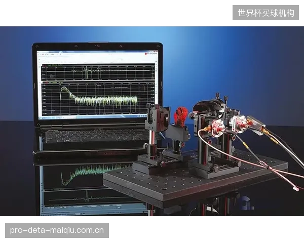 5G-A技术将解锁超低延迟的C-V2X通信,使得观众可通过移动设备与场馆光谱进行实时互动,创造个性化观赛体验 5G-A技术将解锁超低延迟的C-V2X通信,使得观众可通过移动设备与场馆光谱进行实时互动,创造个性化观赛体验